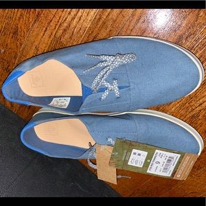 Women’s 9 Reef shoes